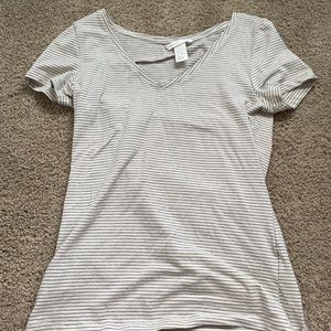 H & M black and white striped t shirt